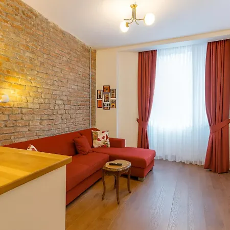 Karlion Palace Taksim Διαμέρισμα