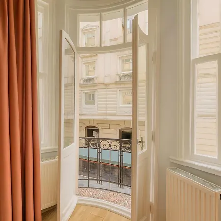 Karlion Palace Taksim شقة *